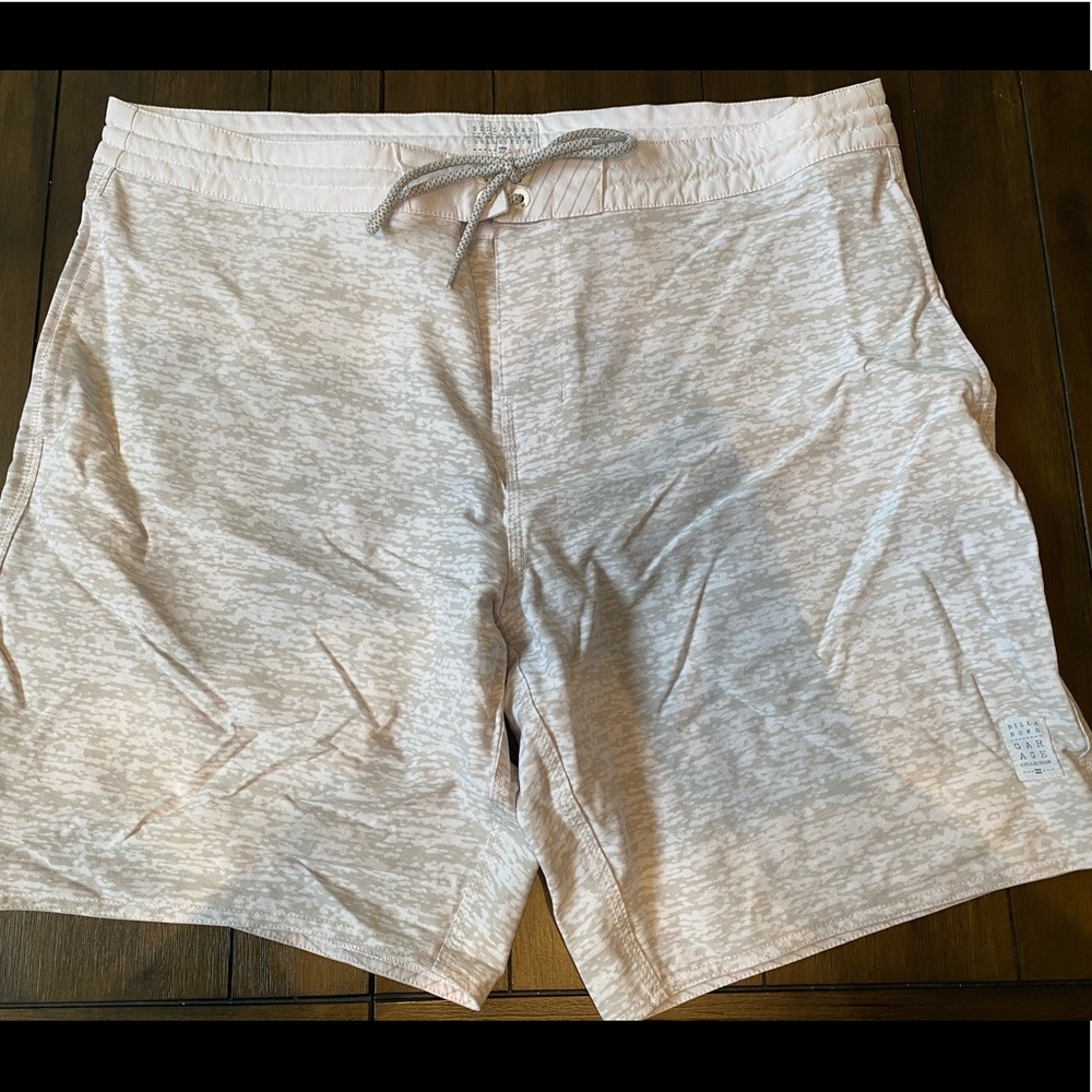 Men’s Billabong Boardshorts